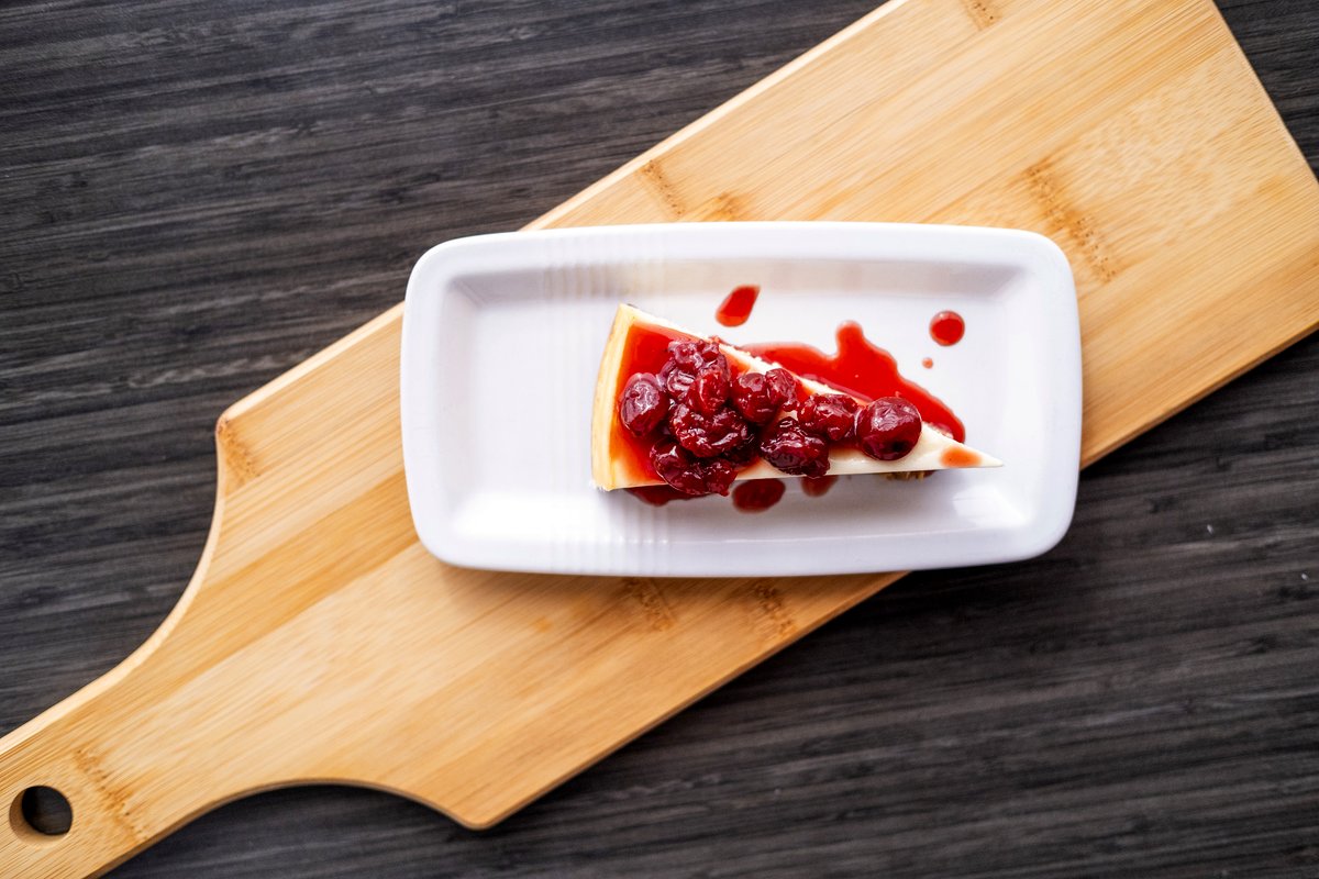 Cheesecake with sour cherry jam
